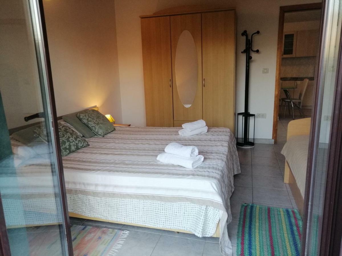 Gracia Apartments Funtana Εξωτερικό φωτογραφία